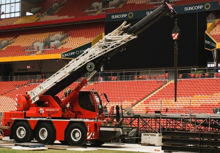 Read more about the article Everything You Need to Know About Rigging Jobs in Brisbane